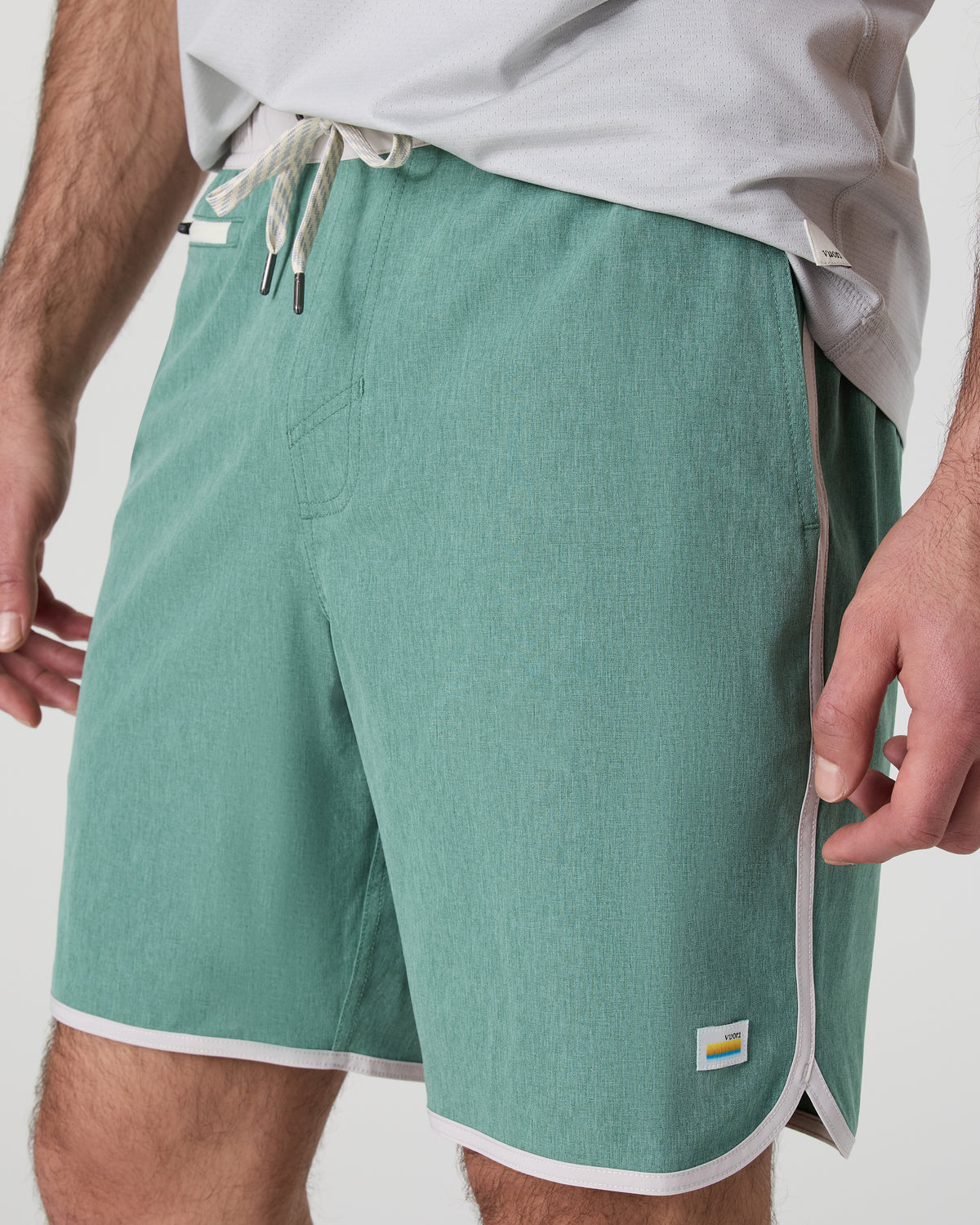 Banks Short Hedge Green Linen Texture - Vuori