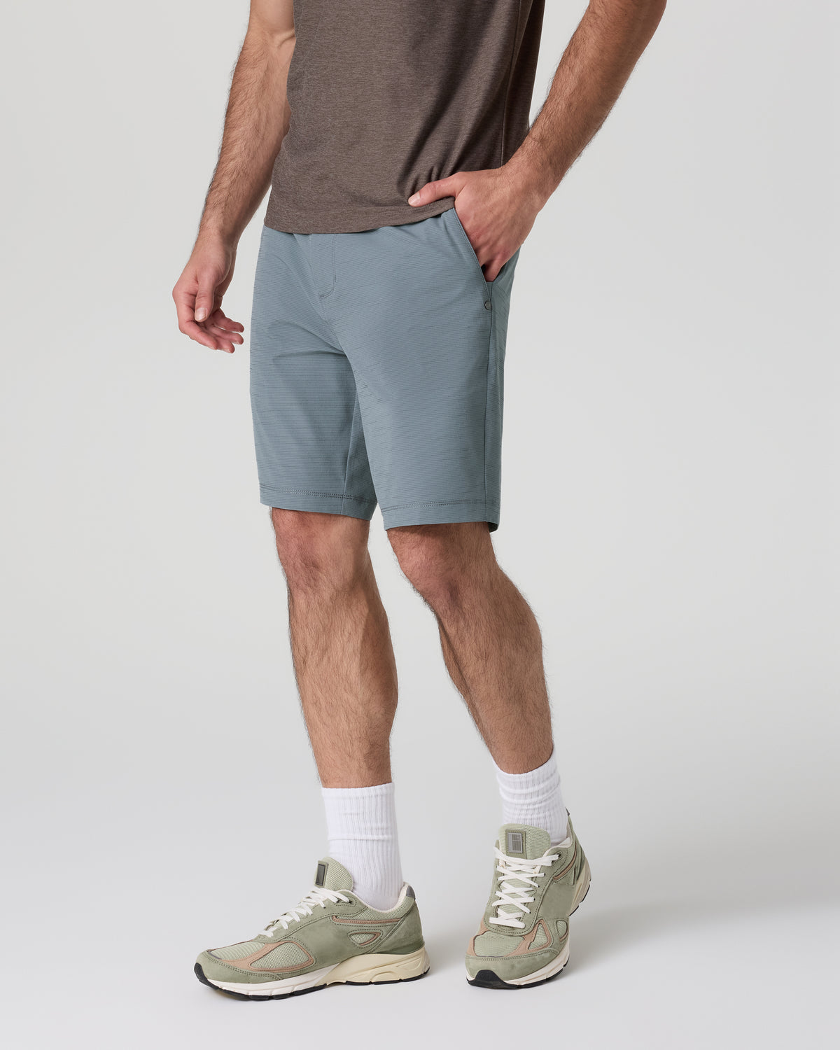 Pebble Short Dusty Blue Lightweight Golf Shorts - Vuori