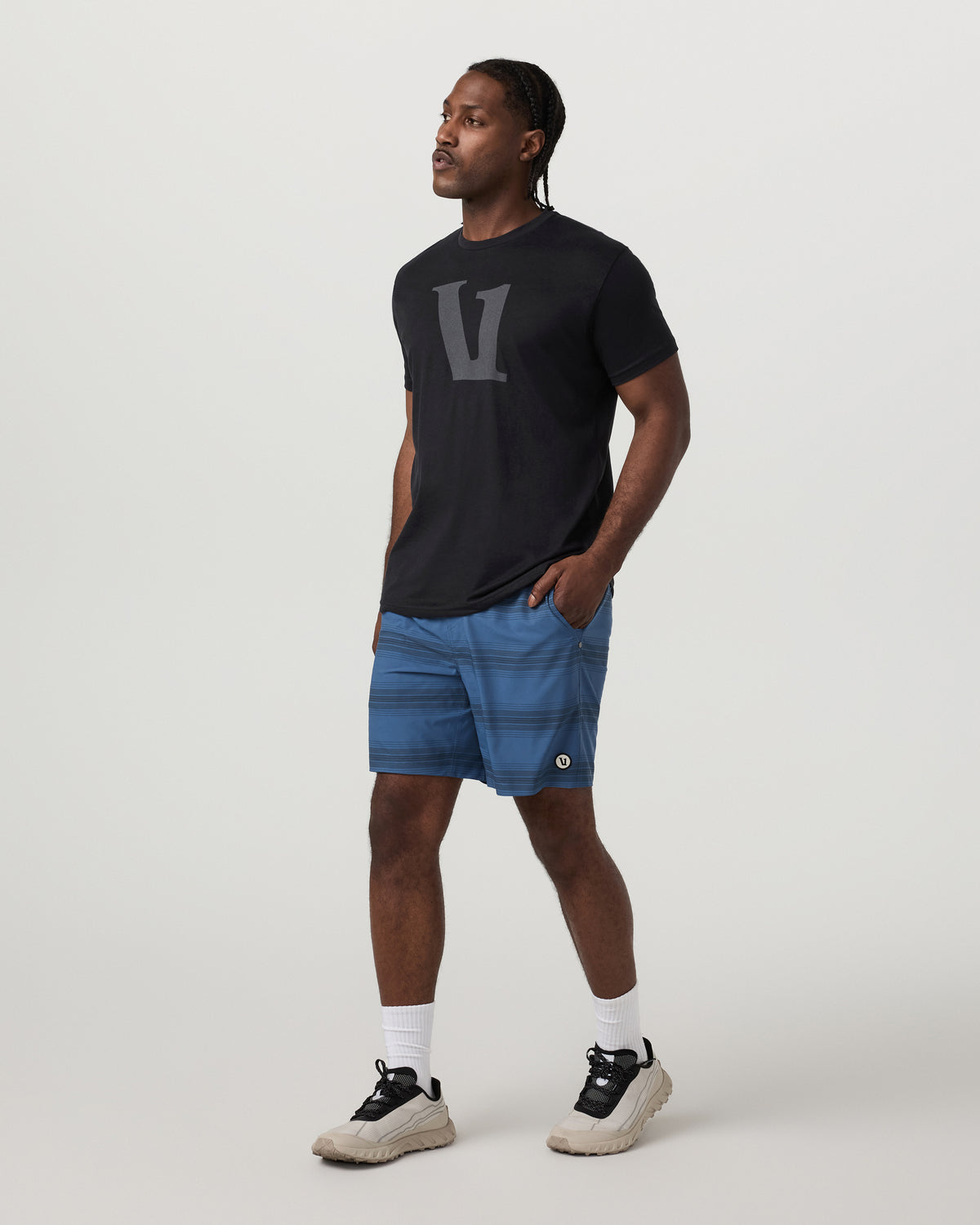Kore Short Lined 7" Sea Gradient Stripe Athletic Shorts - Vuori