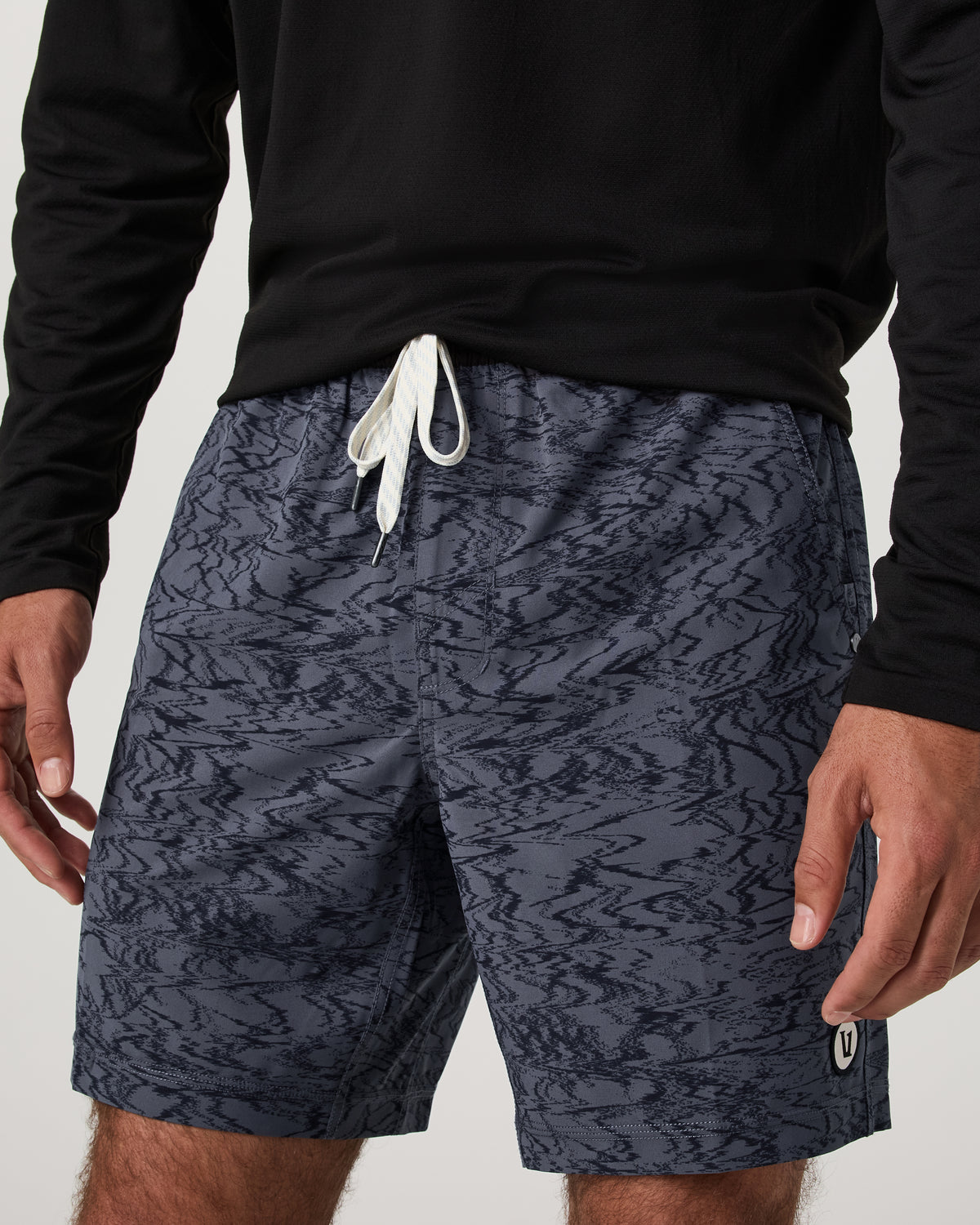 Kore Short Unlined 7" Men's Moonlight Sand Athletic Short - Vuori