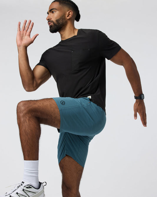 Elevate Kore Short Lined 7" Light Deep Sea Performance Shorts - Vuori