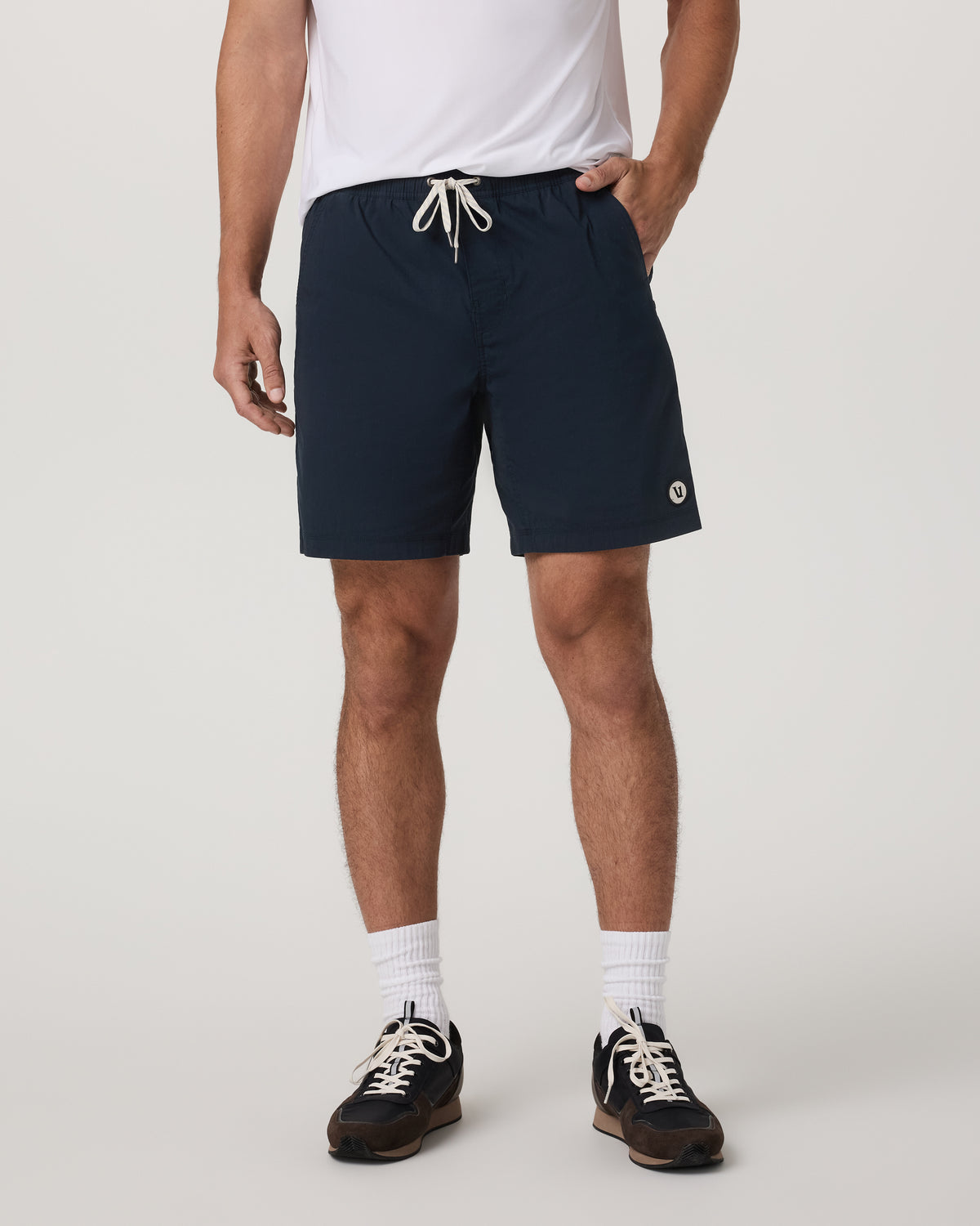 Kore Everyday Short Lined 7" Men's Classic Fit Ink Shorts - Vuori