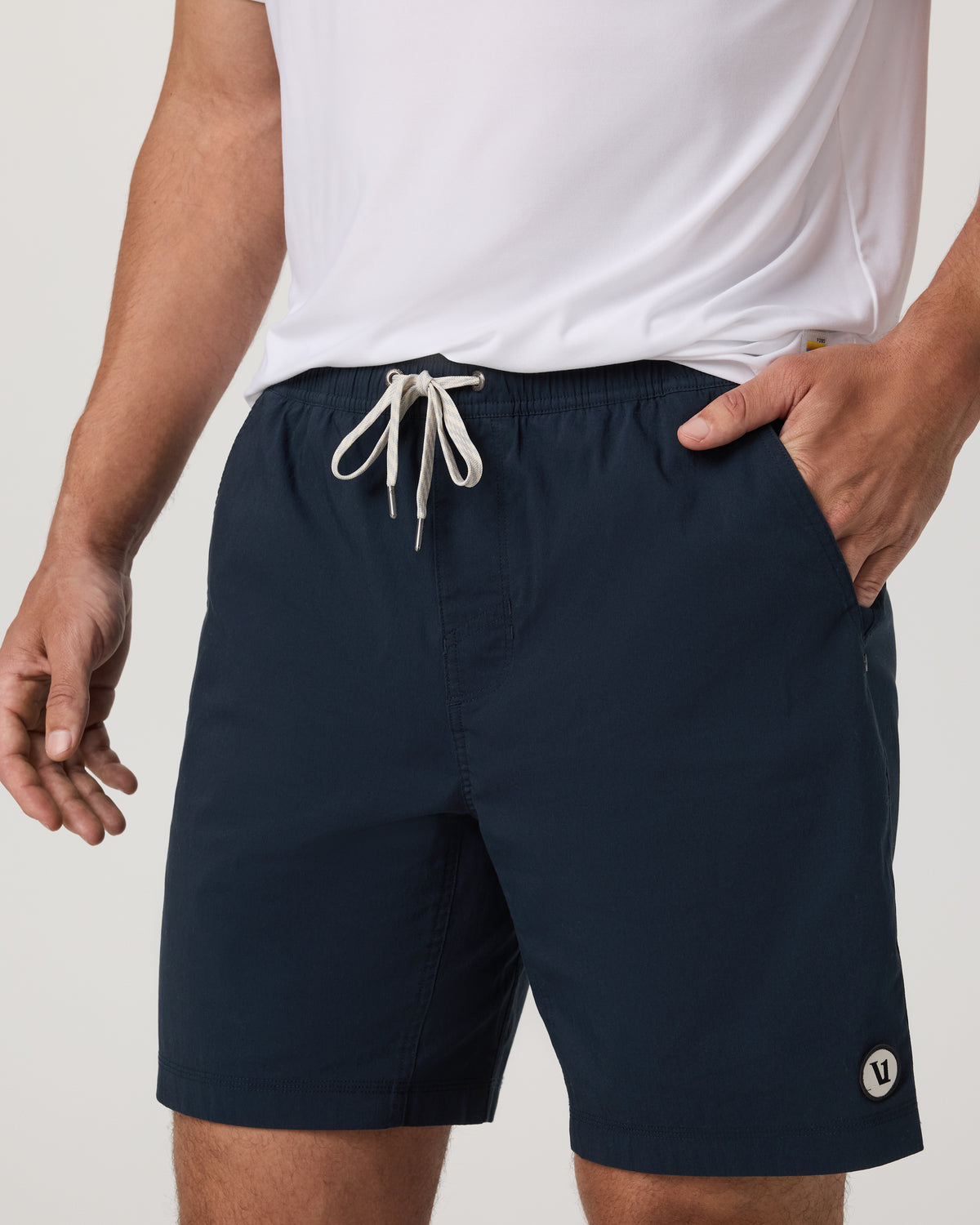 Kore Everyday Short Lined 7" Men's Classic Fit Ink Shorts - Vuori