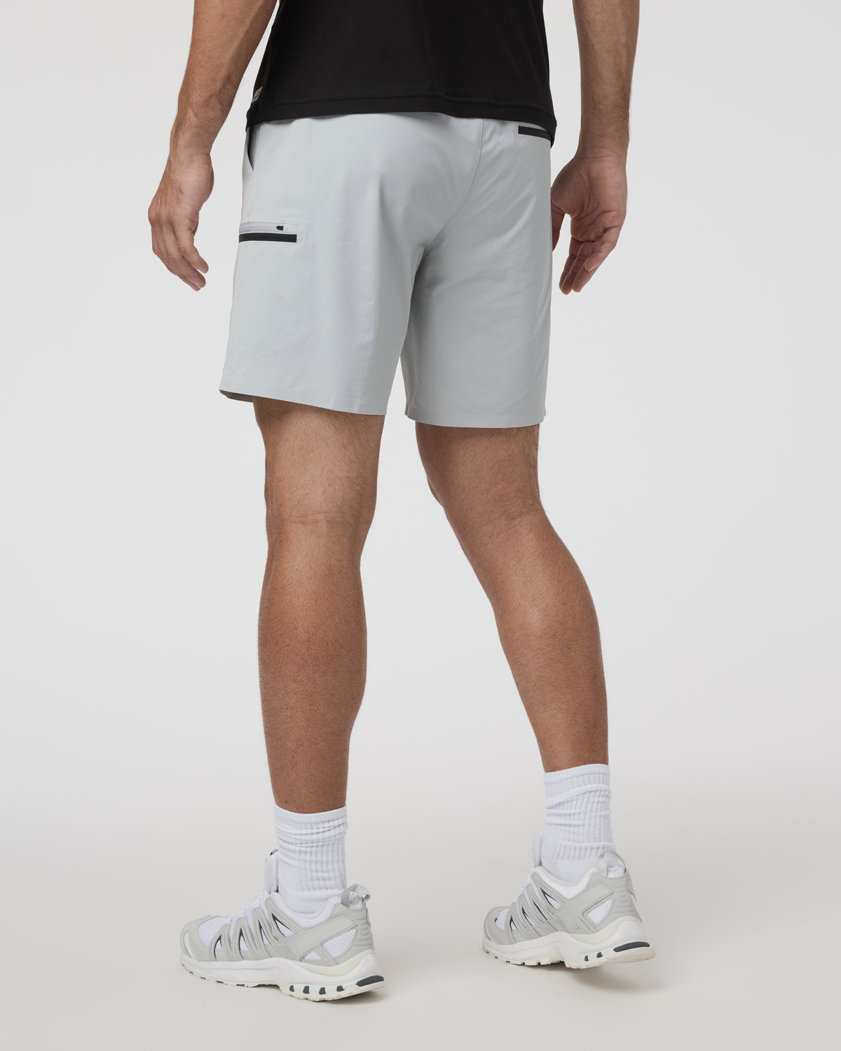 Grafton Short Lined Classic Fit 7" Sky Grey - Vuori