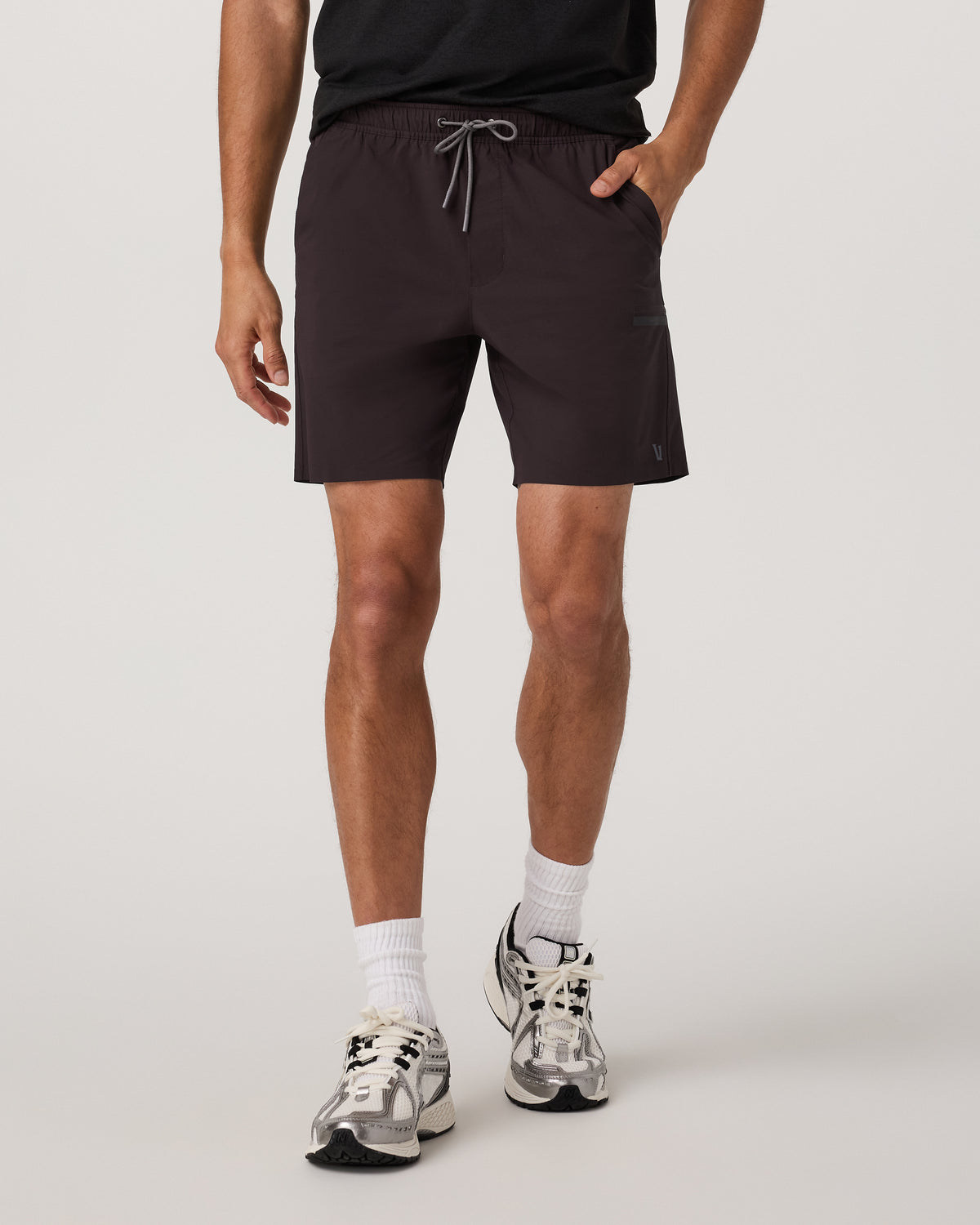 Grafton Short Unlined 7" Men's Raisin Training Shorts - Vuori