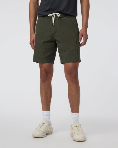 Barren Explorer Short Classic Fit 8" Kale - Vuori