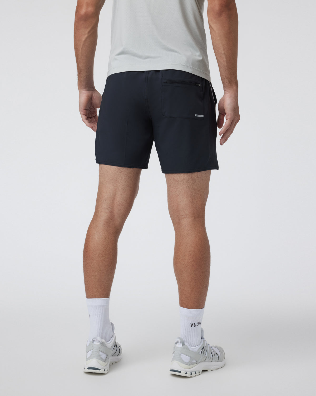 Trail Short 2.0 Black/Heather Grey Running Shorts - Vuori