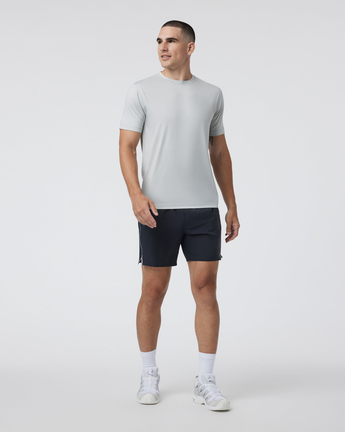Trail Short 2.0 Black/Heather Grey Running Shorts - Vuori