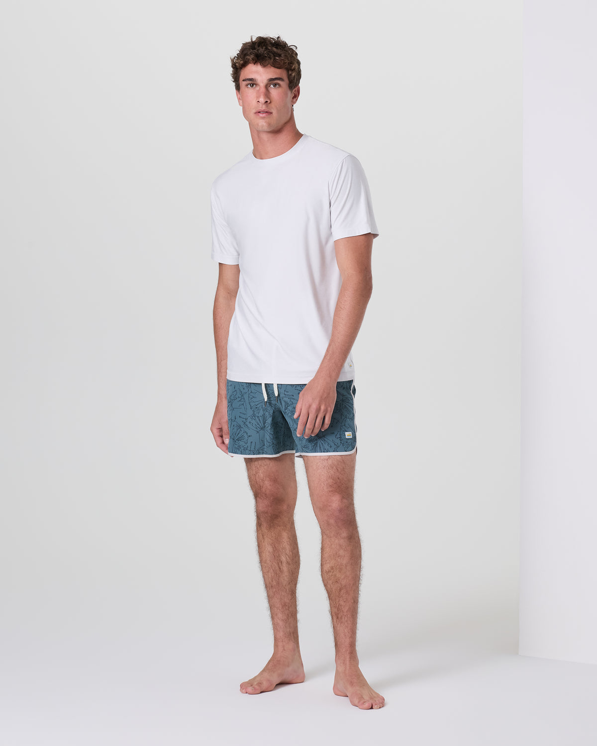 Banks Short 5" Deep Sea Lily Active Shorts - Vuori