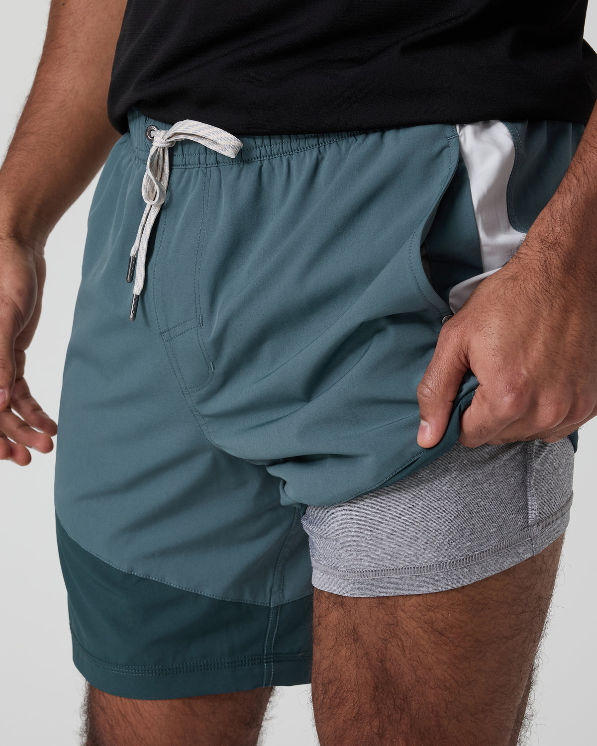 Kore Short X1 Lined Classic Fit 7" Light Deep Sea/Deep Sea/Salt - Vuori