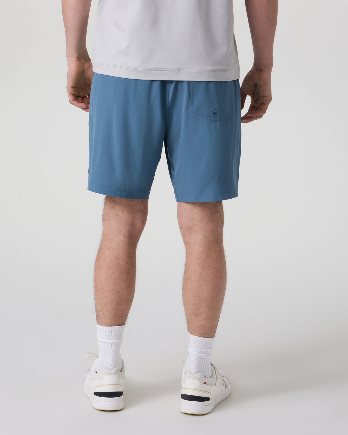 Kore Short Lined 7" Men's Pool Blue Tonal Athletic Shorts - Vuori