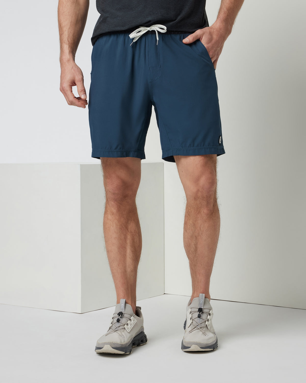 Kore Short Unlined 7" Indigo - Vuori