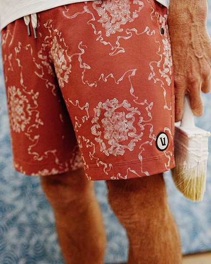 Kore Short Vuori x Kelsey Brookes Lined Classic Fit 7" Mojave - Vuori