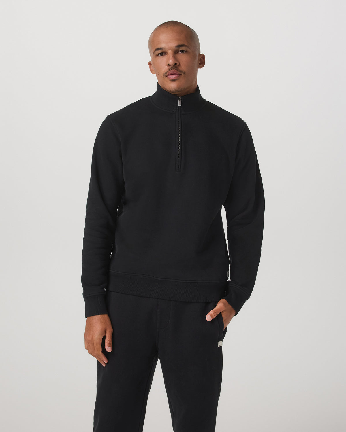 Seaside 1/2 Zip Classic Men's Black Pullover - Vuori