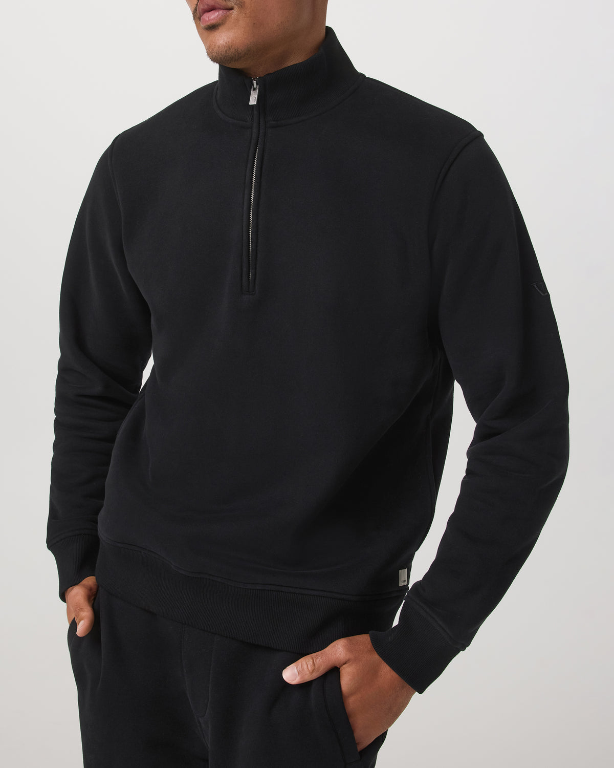 Seaside 1/2 Zip Classic Men's Black Pullover - Vuori