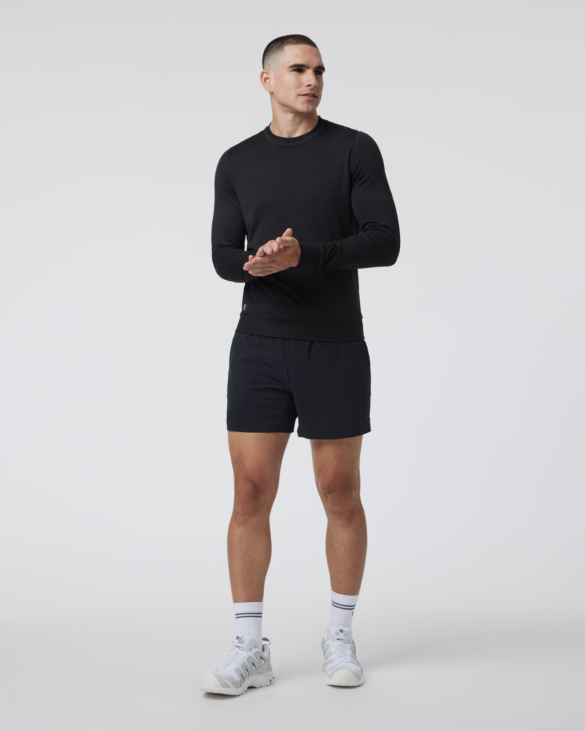 Ponto Performance Crew Men's Black Pullover - Vuori
