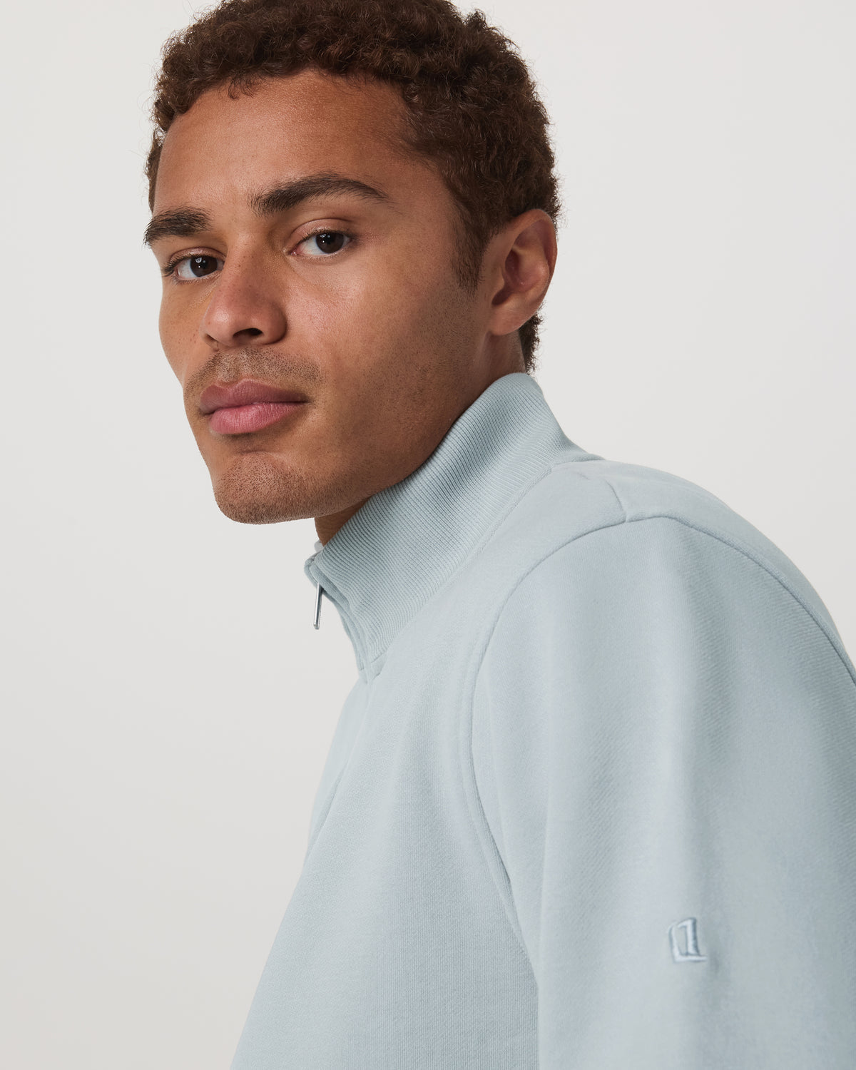 Seaside 1/2 Zip Classic Men's Blue Haze Pullover - Vuori
