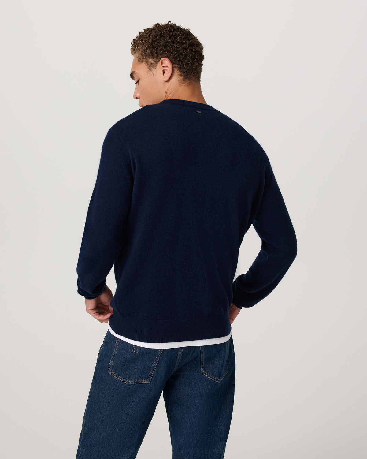 Berik Cashmere Sweater Men's Sweater in Ink - Vuori