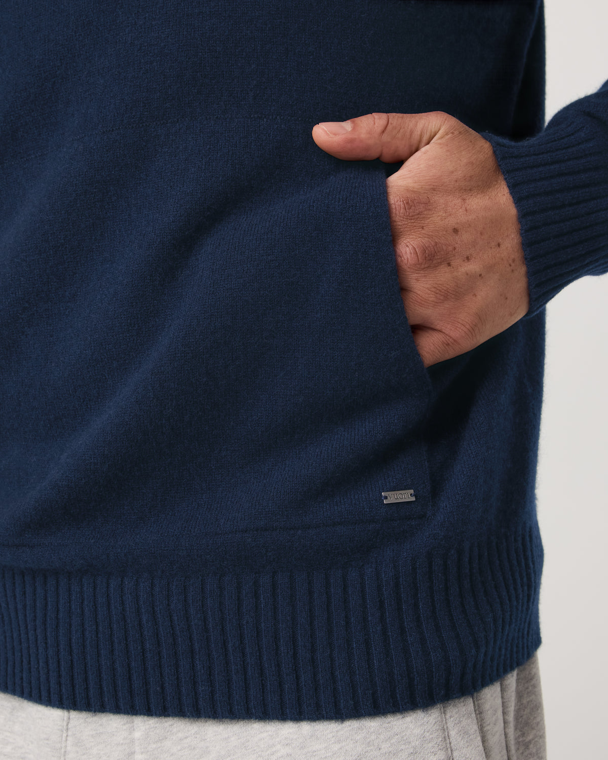 Berik Cashmere Hoodie Men's Hoodie in Ink - Vuori