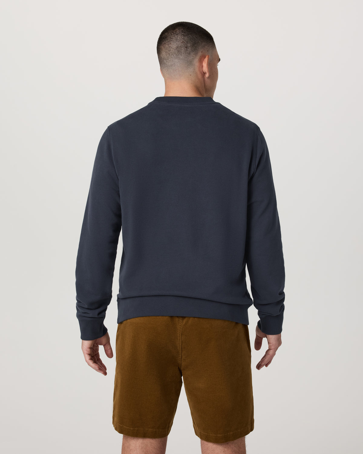Cypress Logo Crew Men's Navy Sweatshirt - Vuori