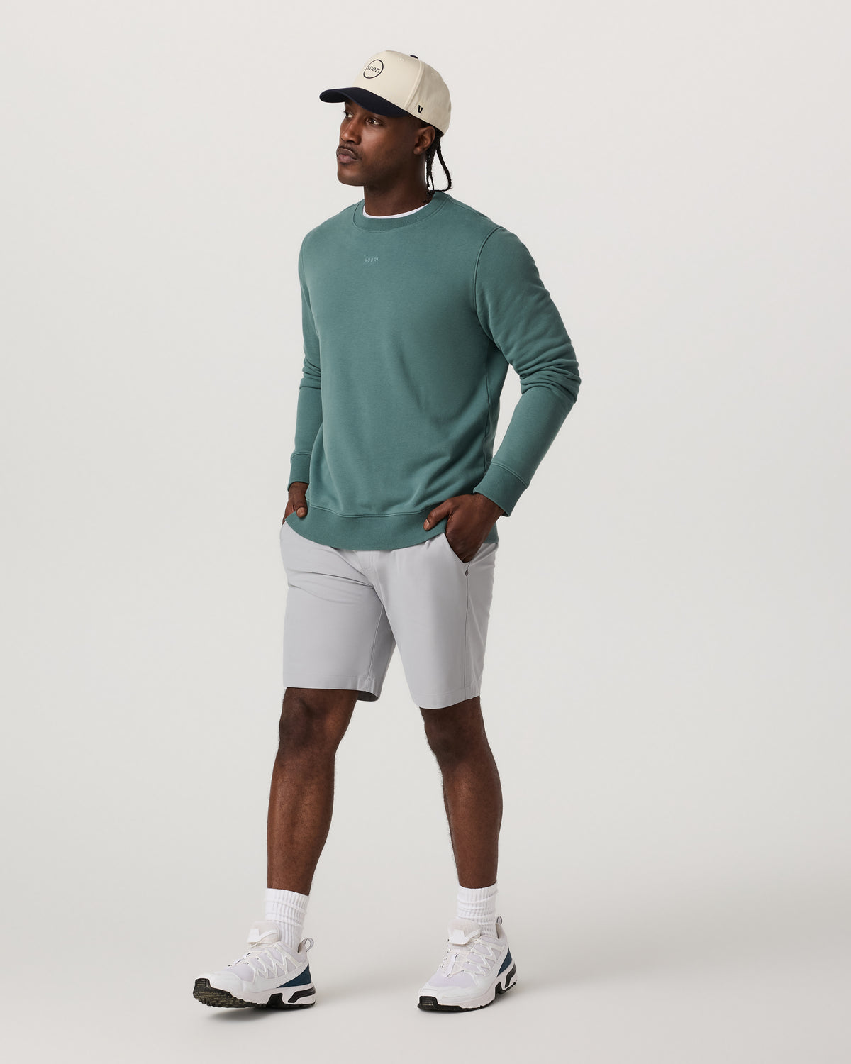 Cypress Logo Crew Men's Bluegrass Sweatshirt - Vuori