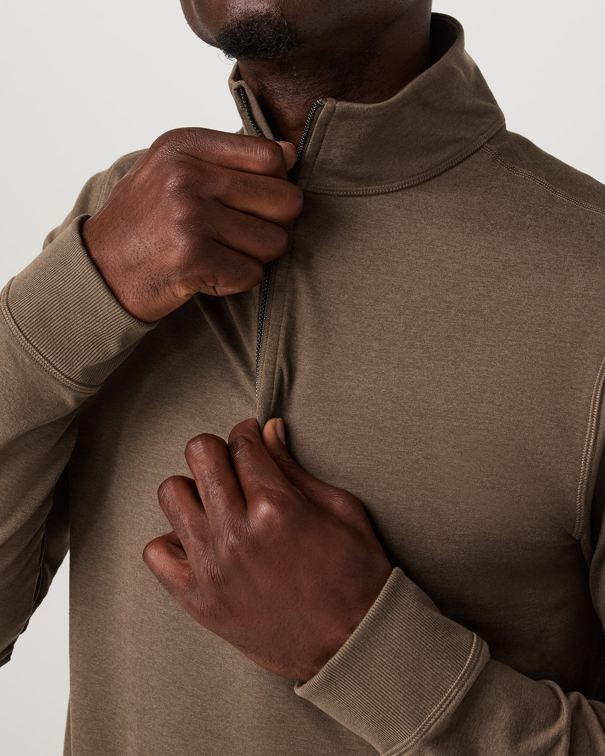 Coronado 1/2 Zip Men's Espresso Heather Pullover - Vuori