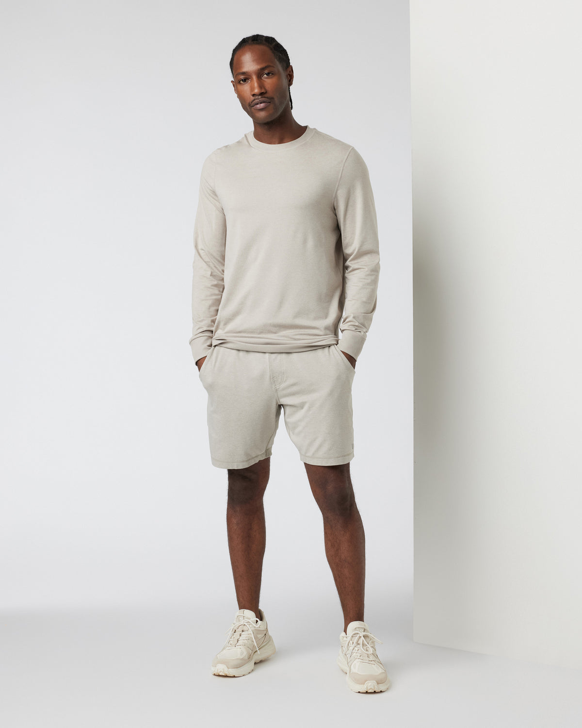 Ponto Performance Crew Dark Salt Heather Pullover - Vuori