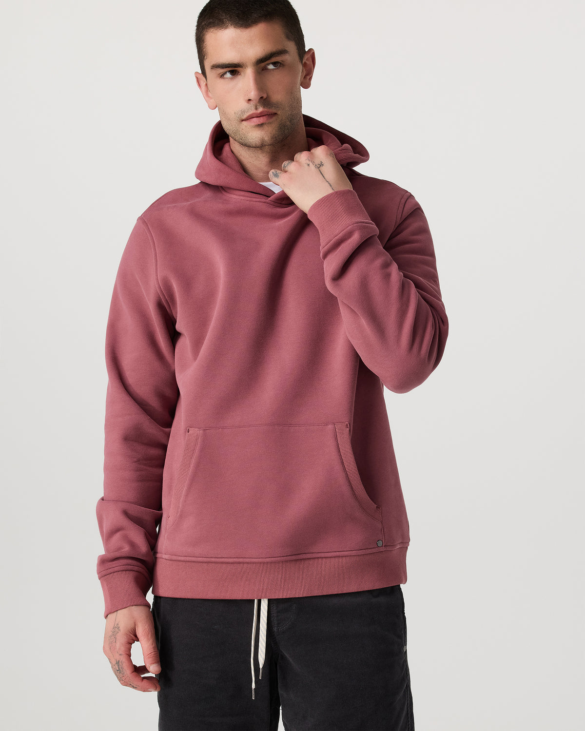Seaside Pullover Hoodie Men's Berry Pullover Hoodie - Vuori