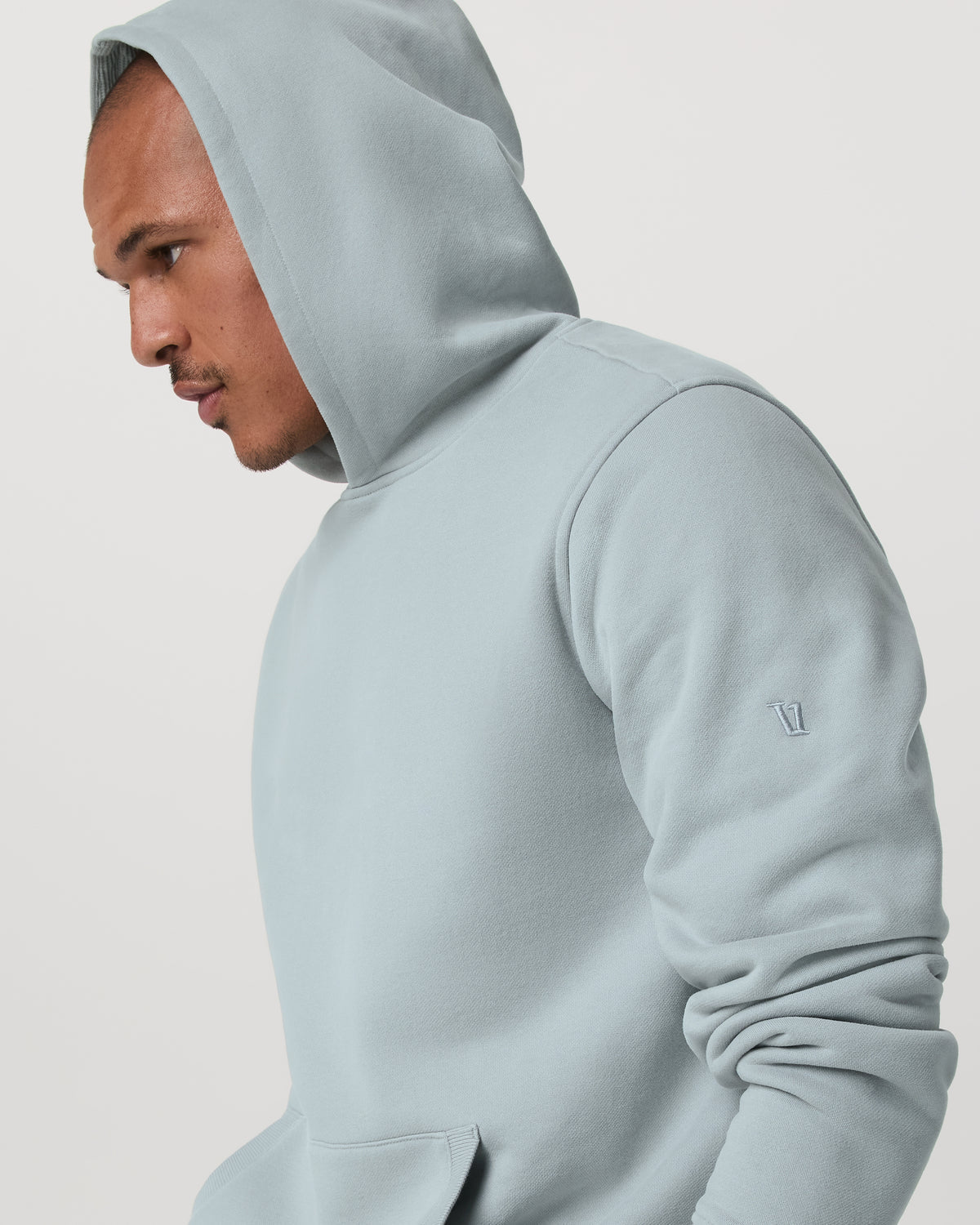 Seaside Pullover Hoodie Men's Blue Haze Pullover Hoodie - Vuori