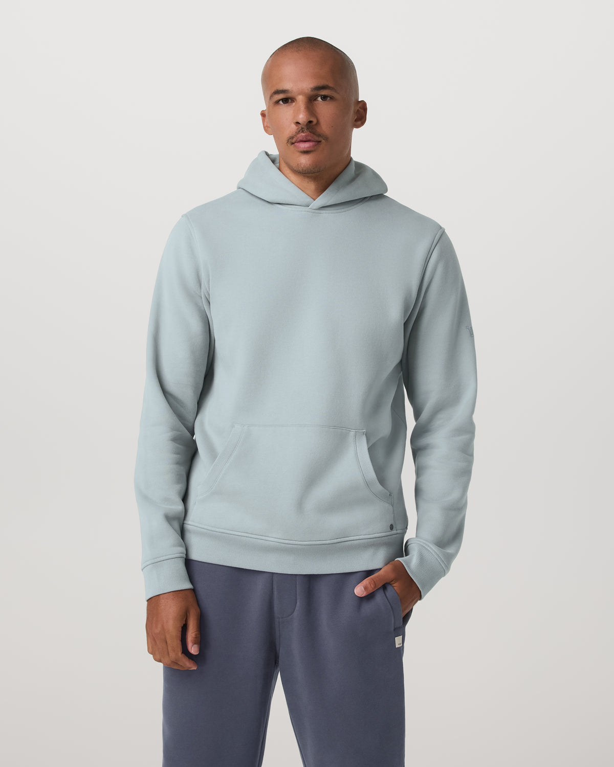 Seaside Pullover Hoodie Men's Blue Haze Pullover Hoodie - Vuori