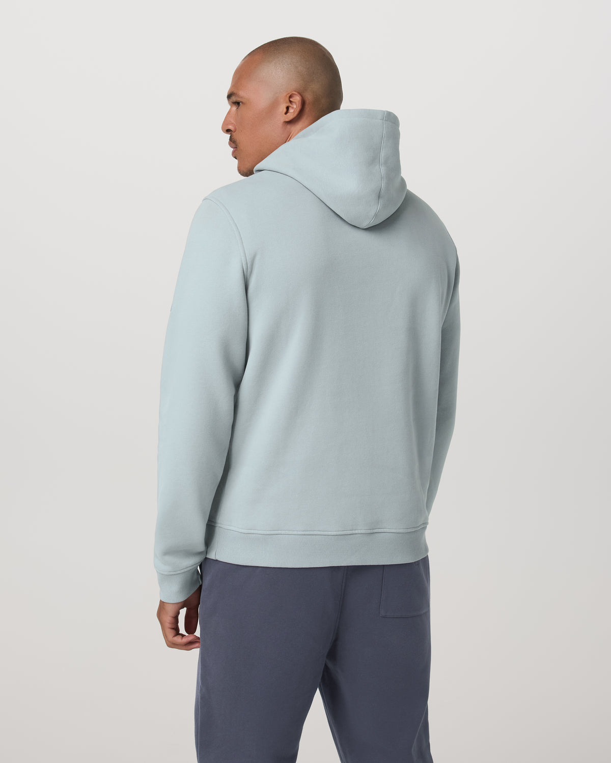Seaside Pullover Hoodie Men's Blue Haze Pullover Hoodie - Vuori
