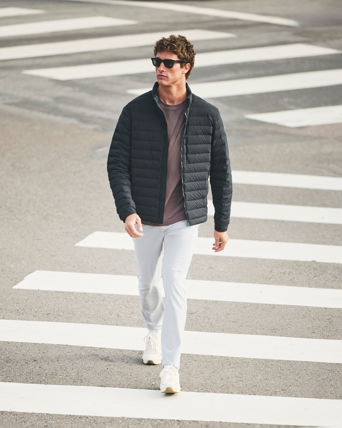 Steadfast Insulated Full Zip Jacket Black - Vuori