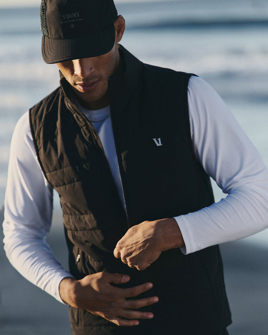 Sunday Insulated Hybrid Vest Men's Black Training Vest - Vuori
