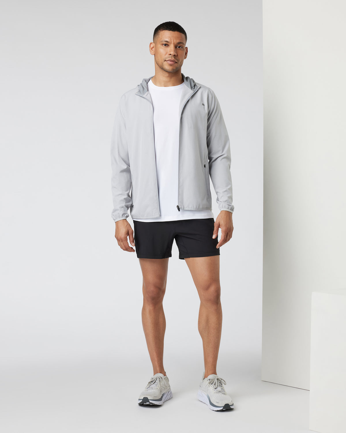 Outdoor Trainer Shell Platinum Linen Texture - Vuori