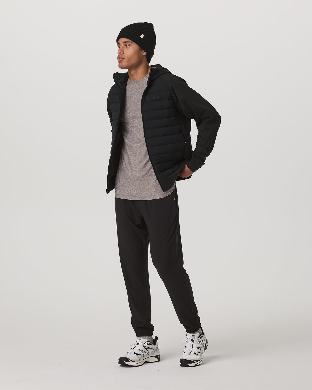 Steadfast Insulated Hybrid Men's Black Down Jacket - Vuori