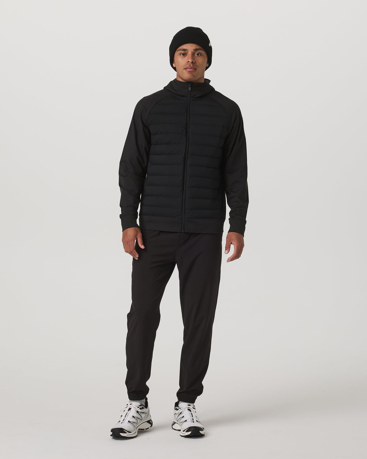 Steadfast Insulated Hybrid Men's Black Down Jacket - Vuori