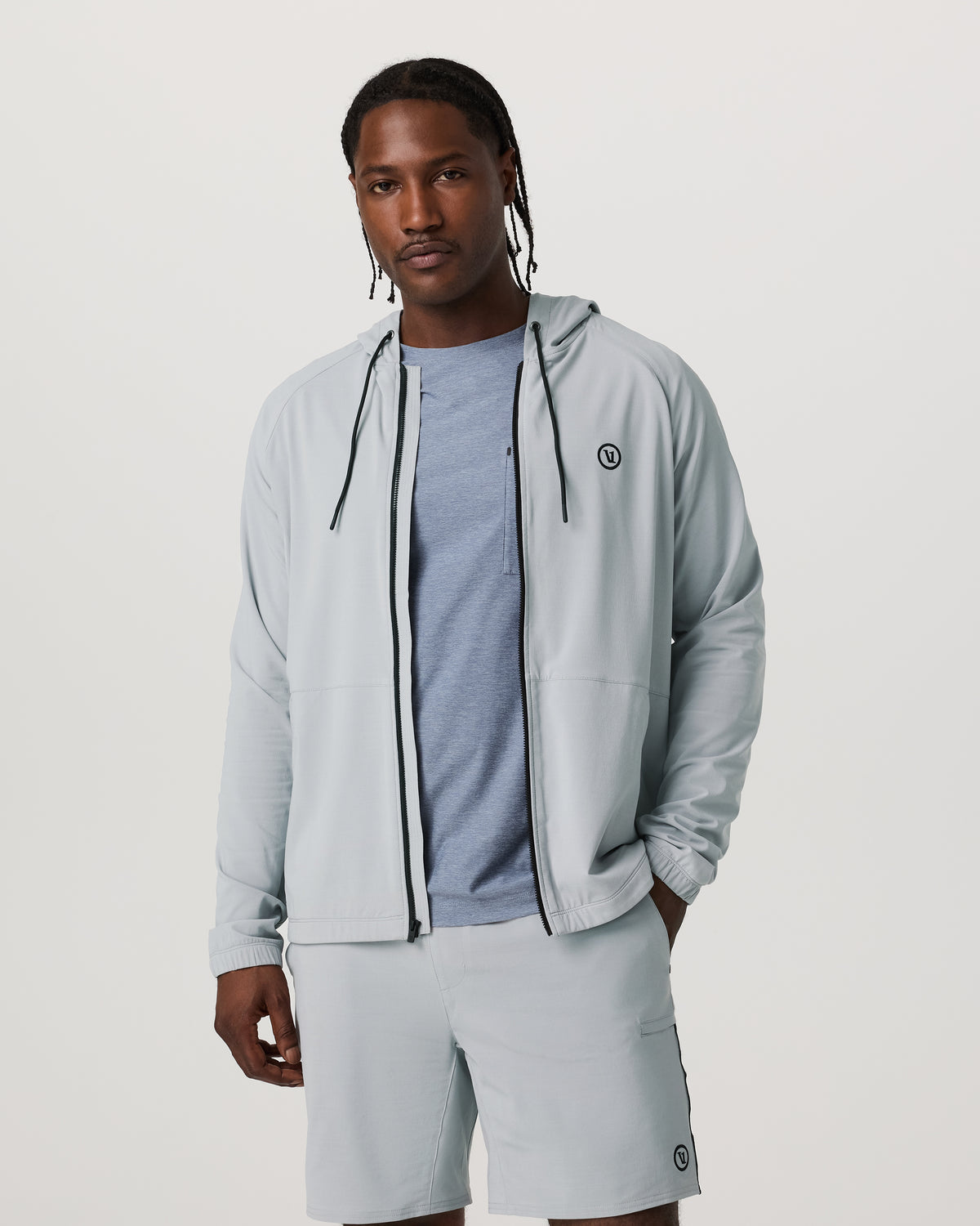 Elevate Kore Jacket Men's Sea Fog Fitness Jacket - Vuori