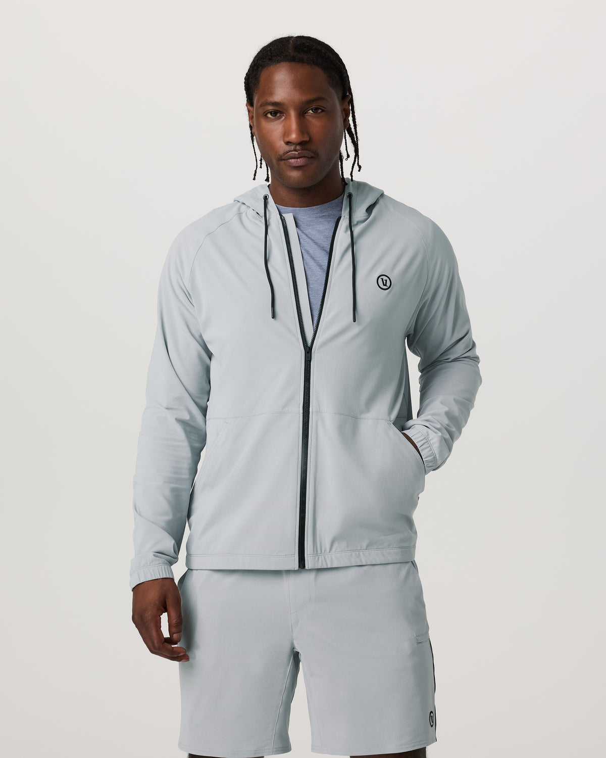 Elevate Kore Jacket Men's Sea Fog Fitness Jacket - Vuori