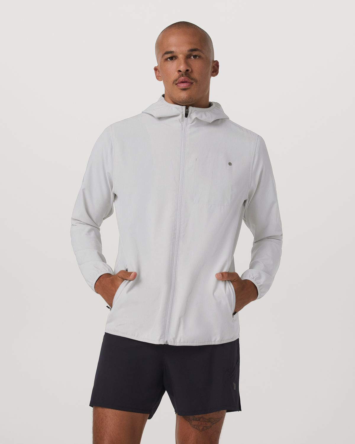 Outdoor Trainer Shell Men's Full-Zip Grey Mist Jacket - Vuori