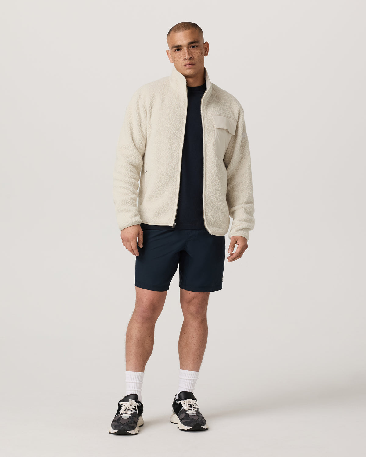 Alpine Fleece Full Zip Men's Bone Mock Neck Jacket - Vuori
