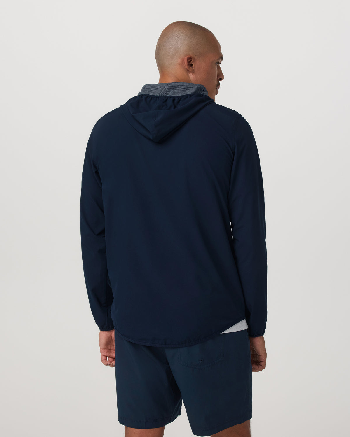 Outdoor Trainer Shell Men's Lightweight Full-Zip Ink Jacket - Vuori