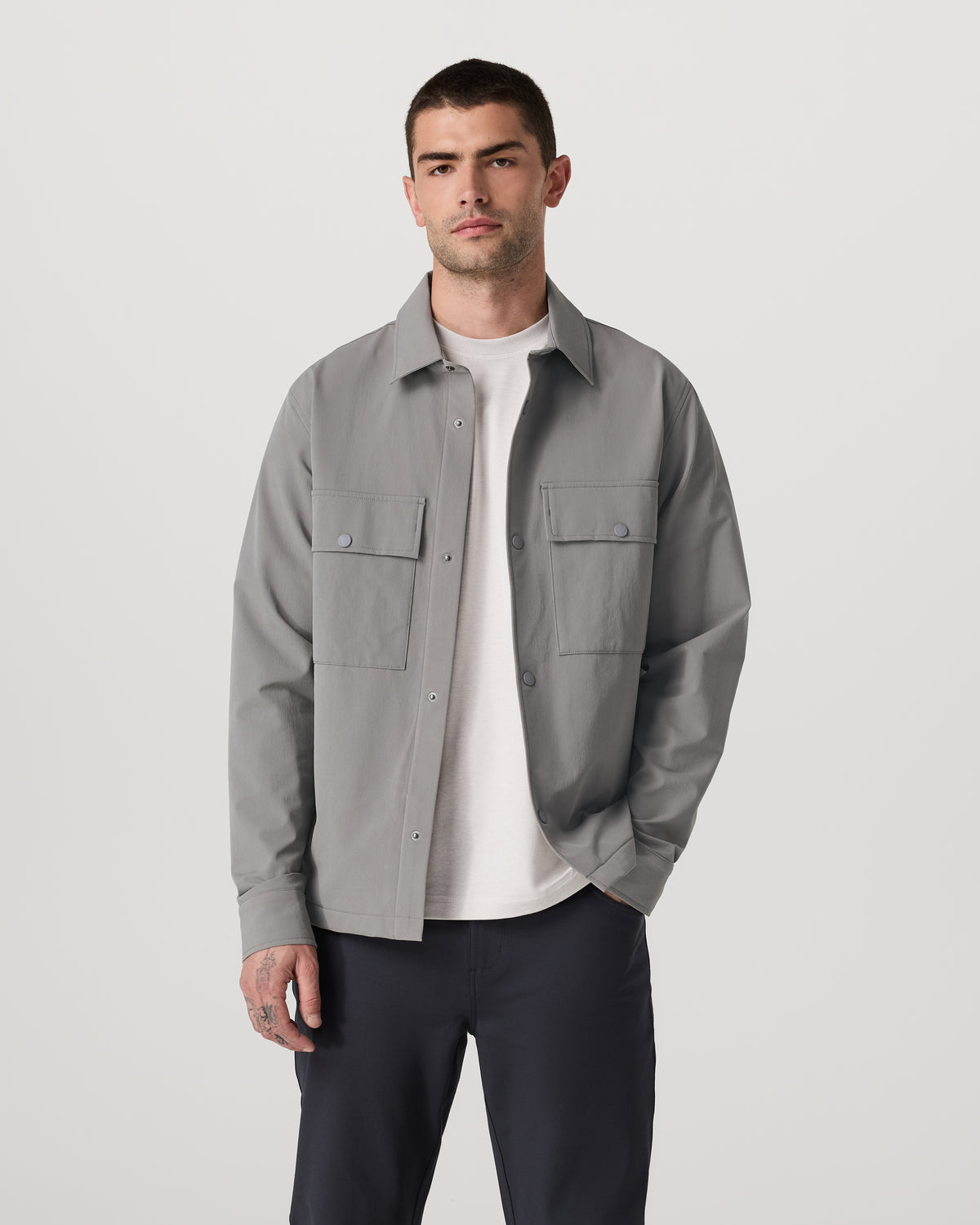 Lawson Tech Shirt Jacket Men's Shiitake Shirt Jacket - Vuori