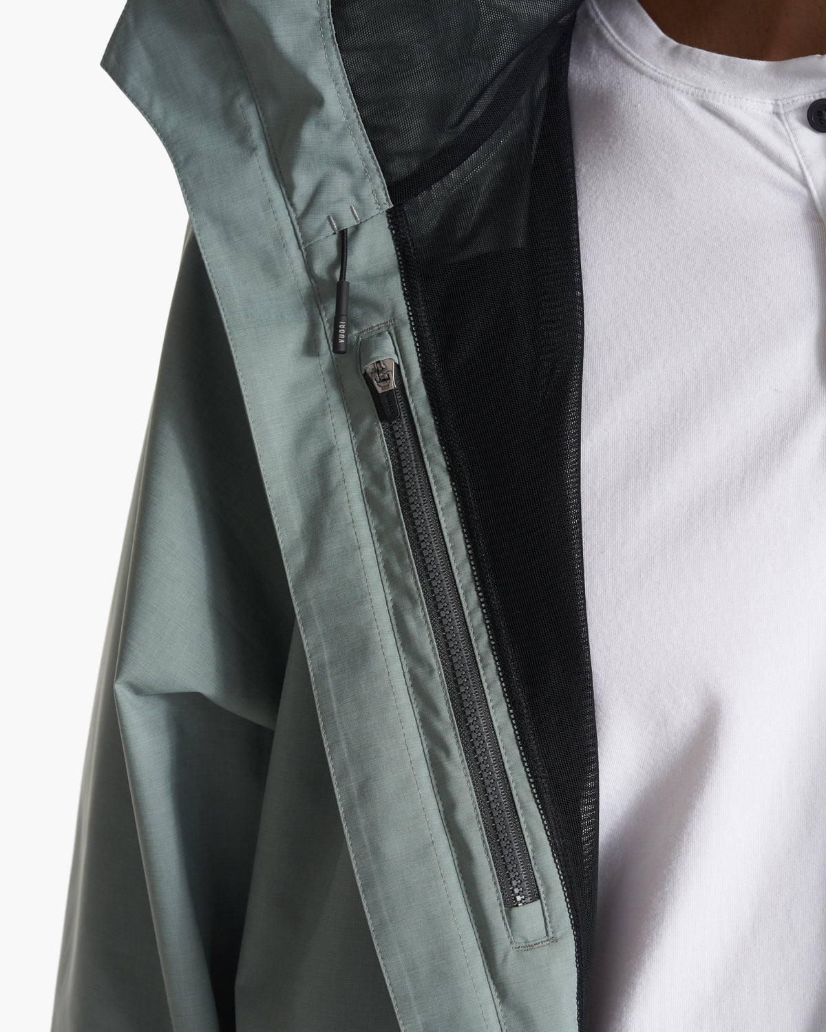 Oahu Rain Jacket Men's Stormy Lightweight Jacket - Vuori
