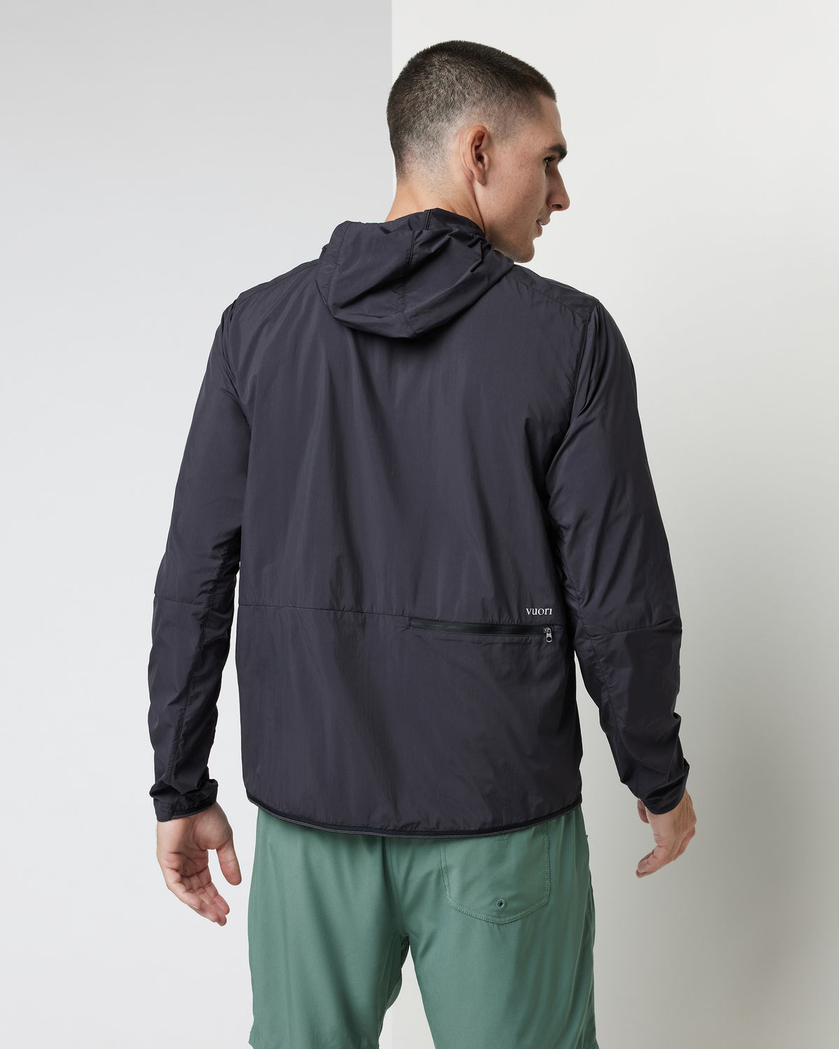 Ronan Packable Jacket Black Water Repellent Jacket - Vuori