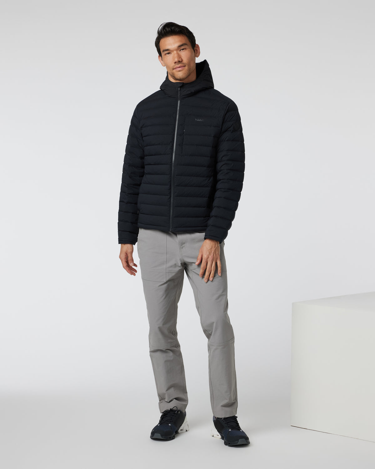 Steadfast Full Zip Hooded Jacket Black - Vuori