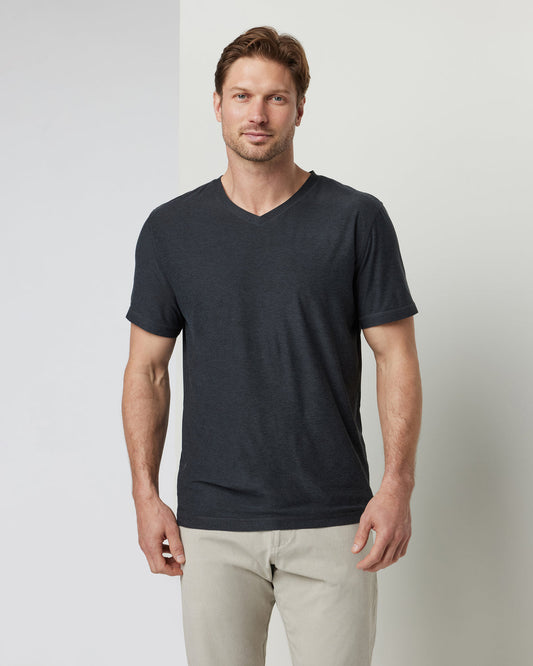 Strato Tech V-Neck Charcoal V-Neck Workout Shirt - Vuori