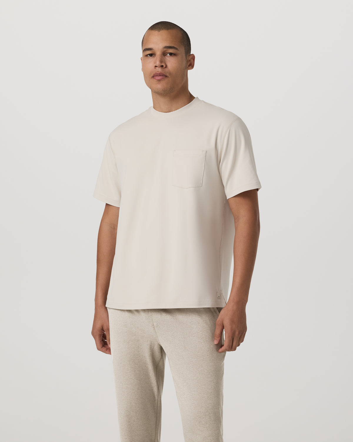 Men's Short Sleeve Ponto Pocket Tee - Relaxed Fit Bone - Vuori