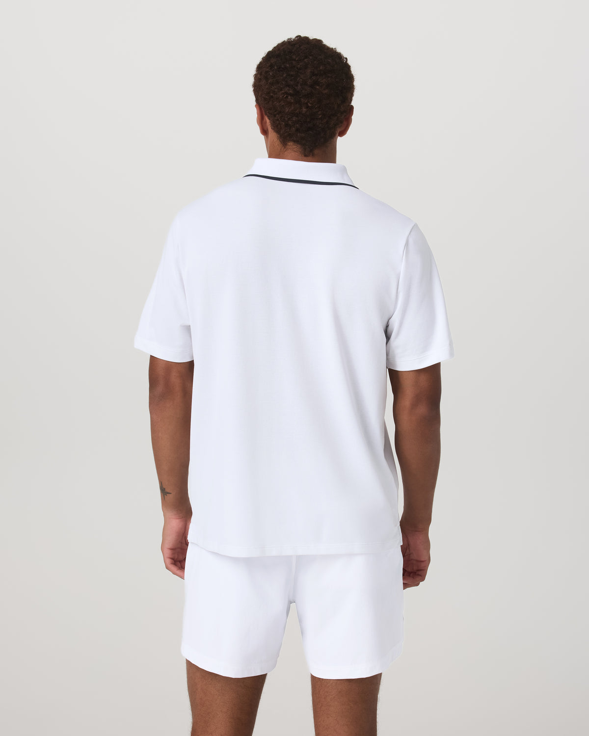Short Sleeve Gamepoint Polo 2.0 Men's White Polo Shirt - Vuori