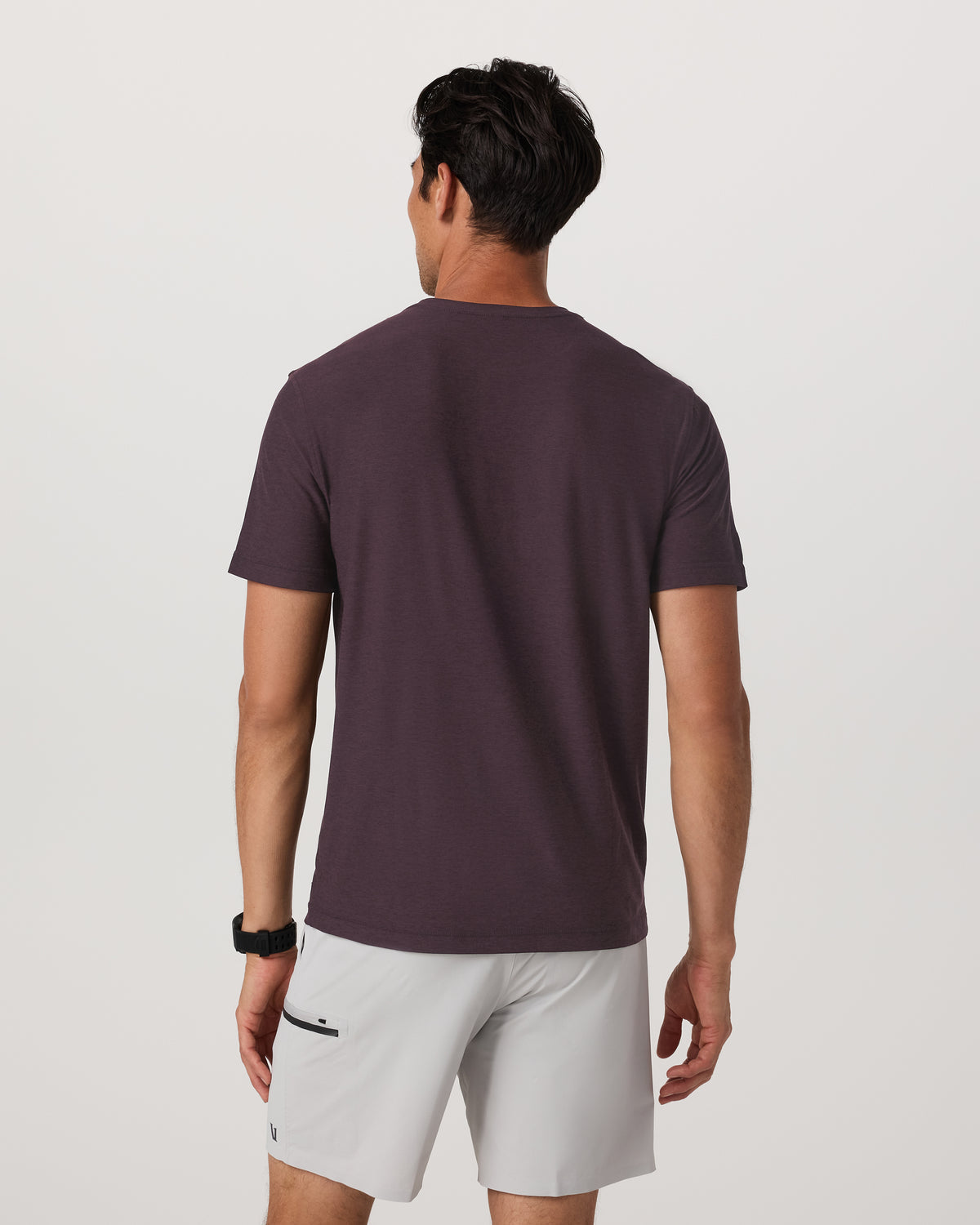 Strato Tech Tee Men's Raisin Heather Performance Shirt - Vuori