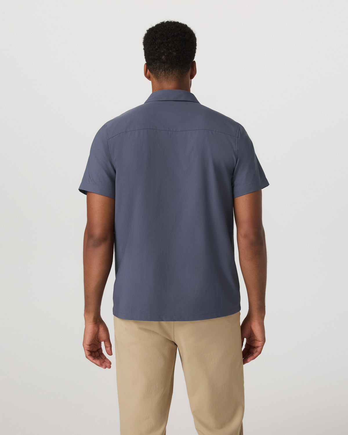 Short Sleeve Manhattan Button Down Men's Azure Shirt - Vuori